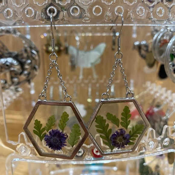 flower glass earrings - Picture 1 of 2